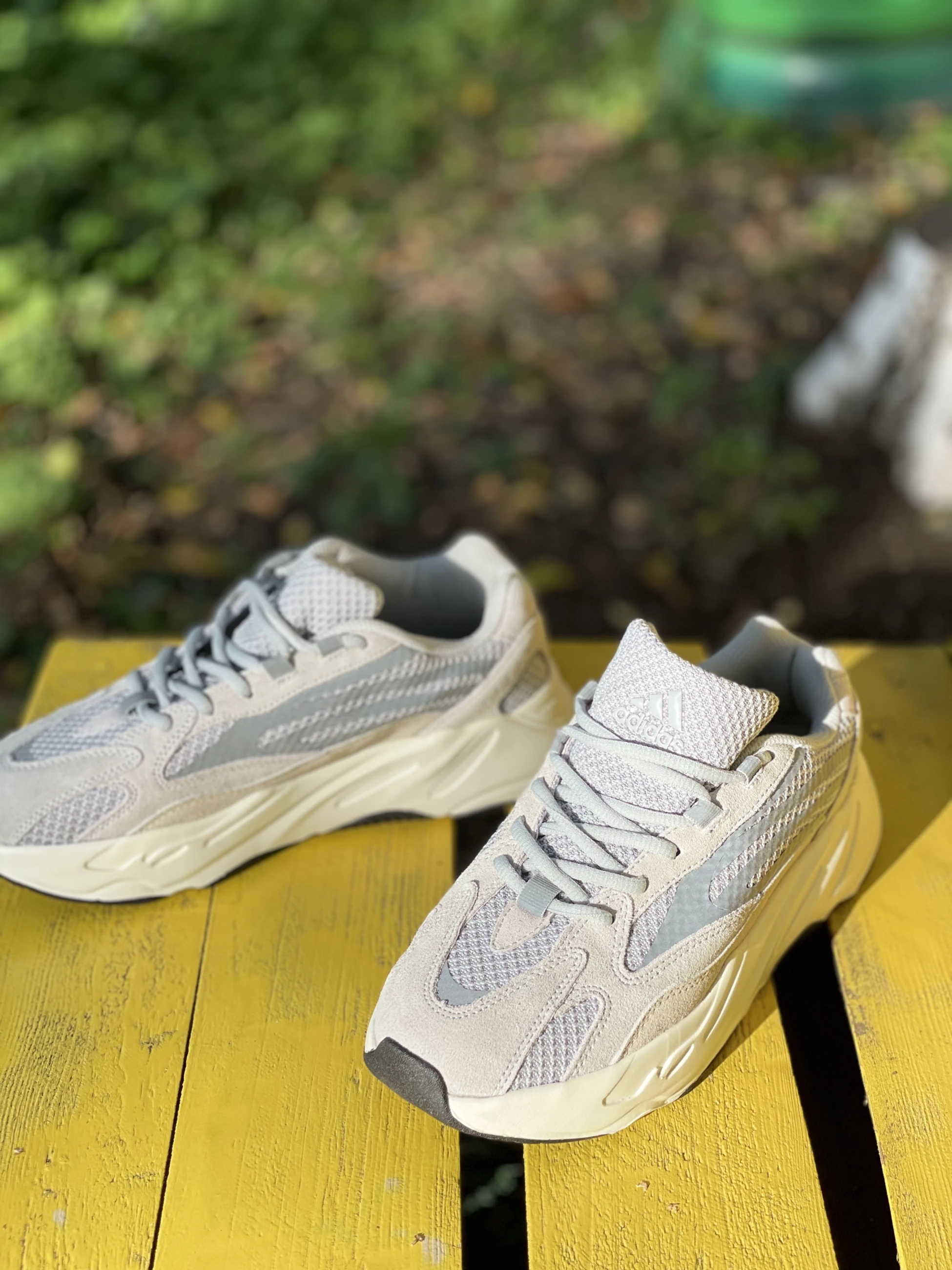 Кросівки Adidas Yeezy Boost 700 V2 Static, Кросівки, купити взуття