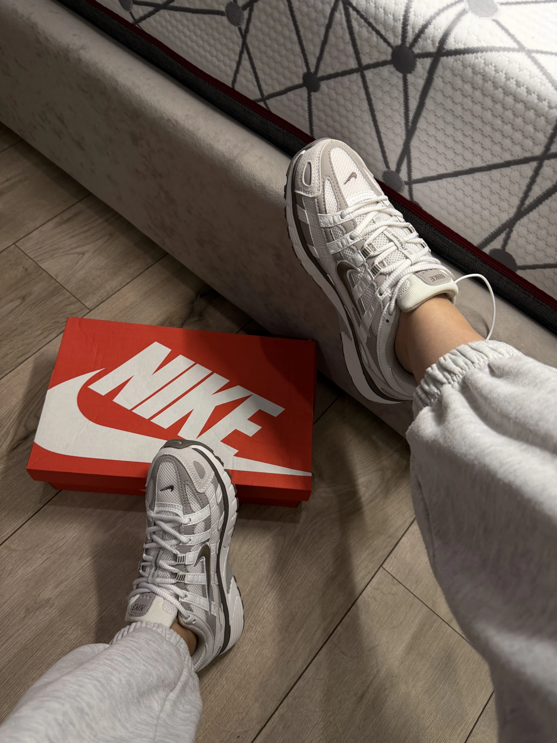 Nike P-6000 бежеві, Кросівки, купити взуття