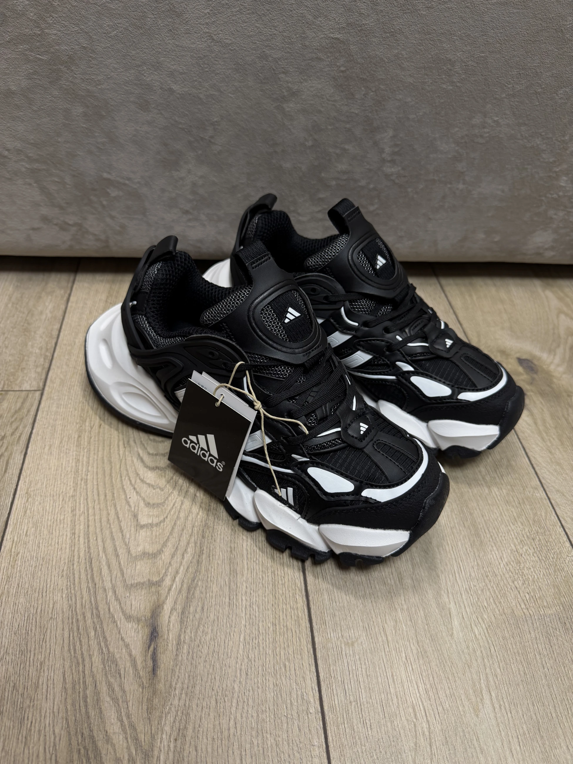 Кросівки Adidas IH0071, Кросівки, купити взуття